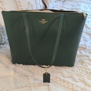 Coach shoulder bag